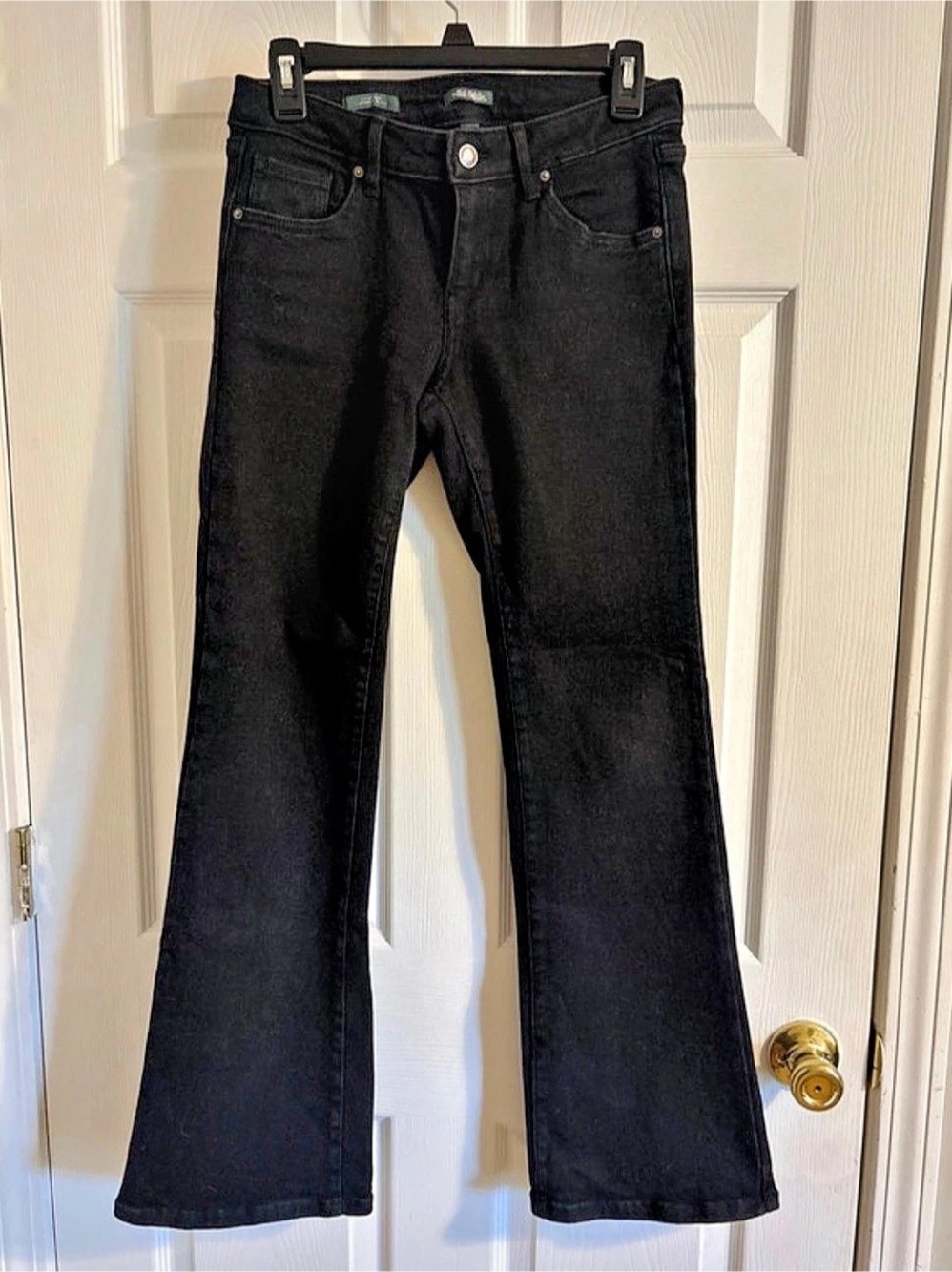 Wild Fable Low-Rise Flare Jeans in Black Like New